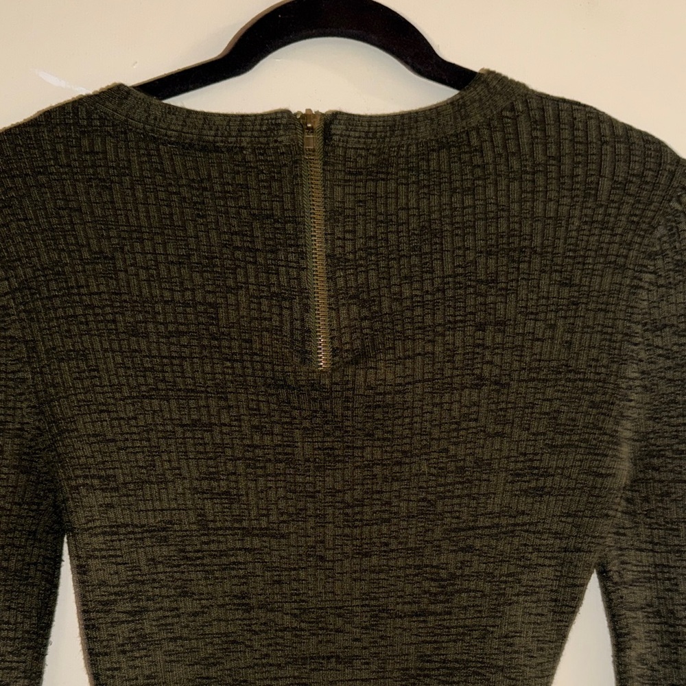 Dark Green Knit Long Sleeve Sweater - Picture 4 of 4